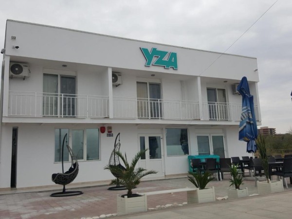 Vila Yza